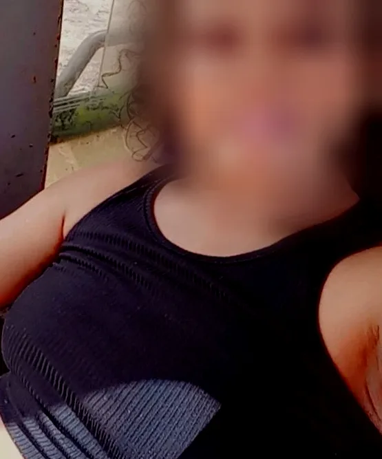 Abril, 39 años