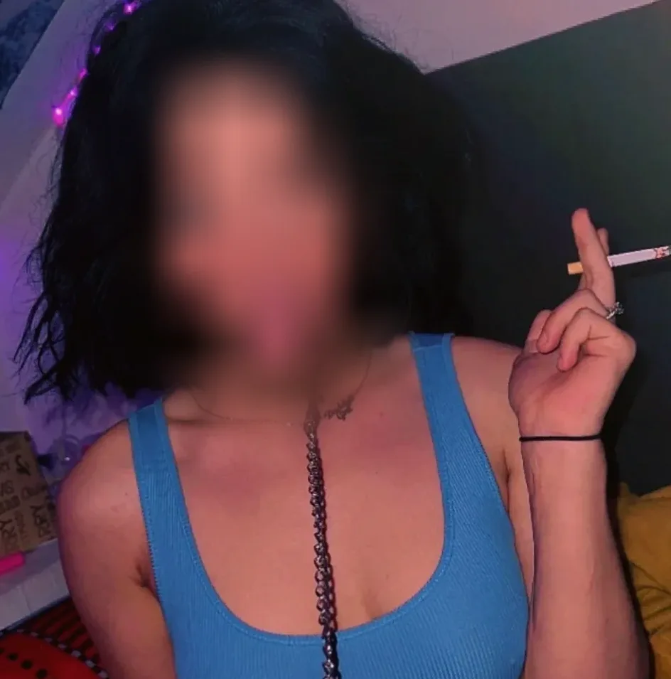 Mercedes, 23 años